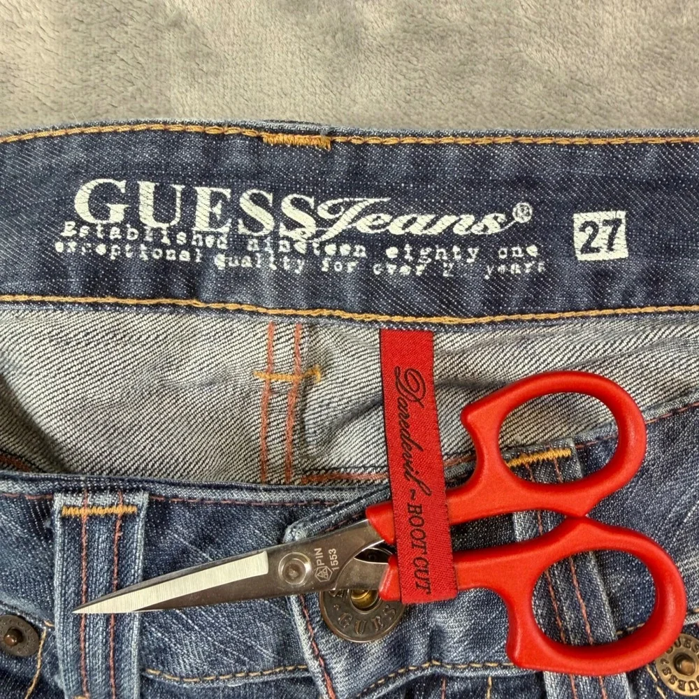 Guess Daredevil Bootcut Jeans Women's Size 27 Blue Medium Wash‎ Denim